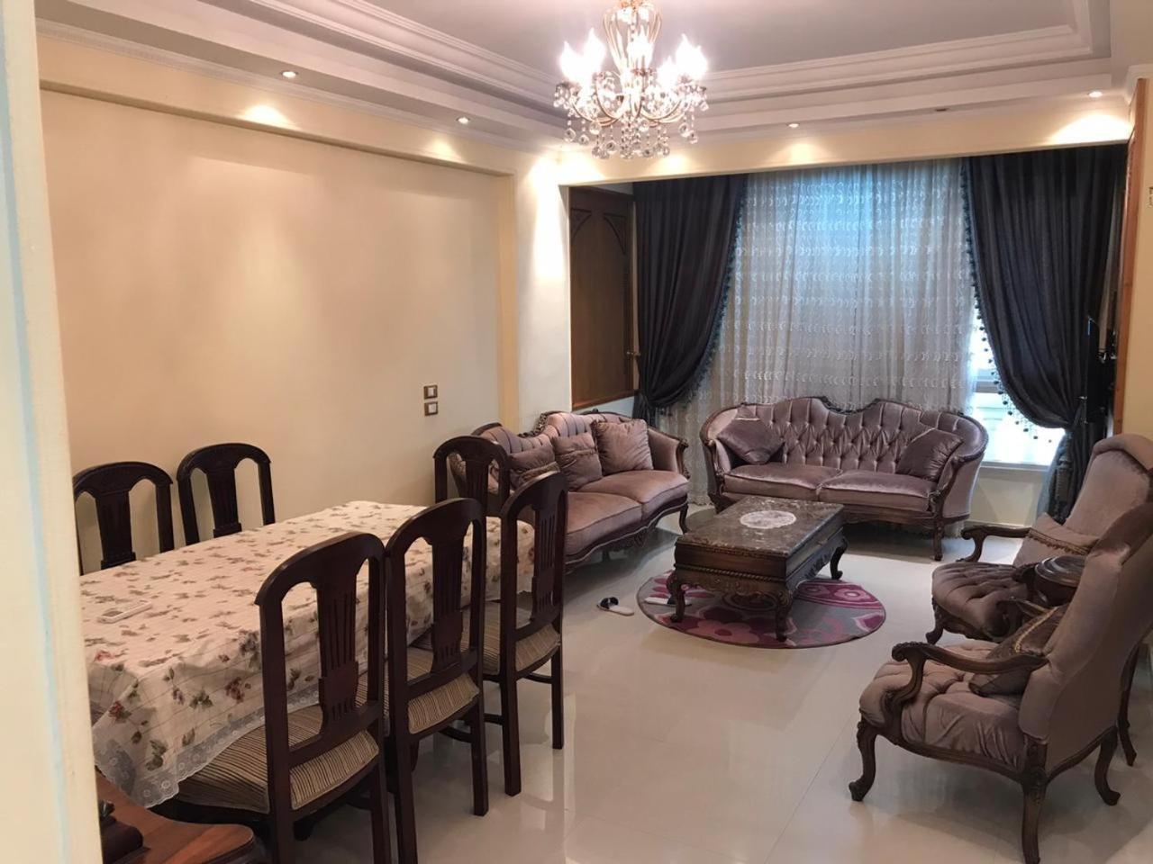 3 Bed In New Apartment