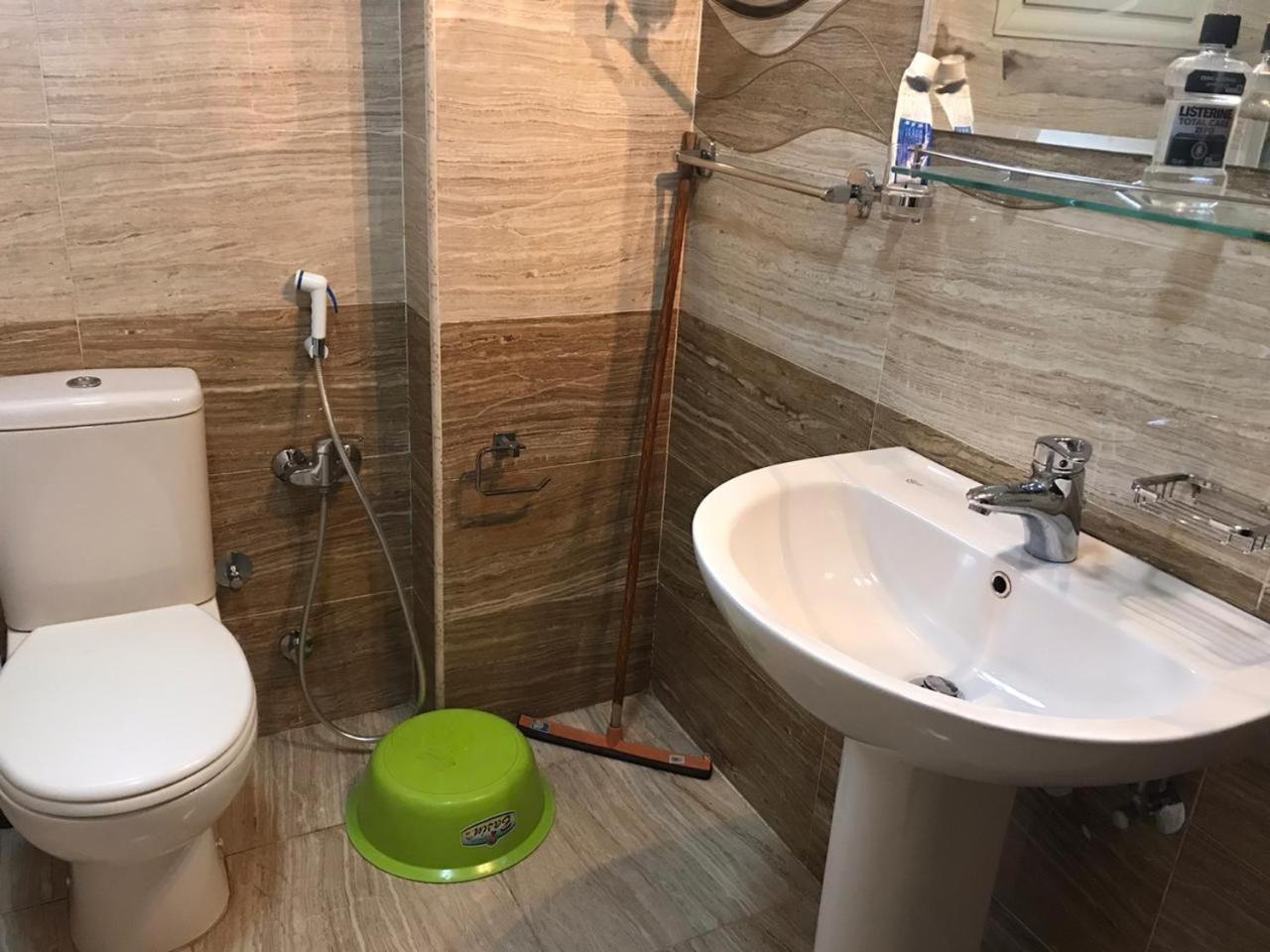 3 Bed In New Apartment